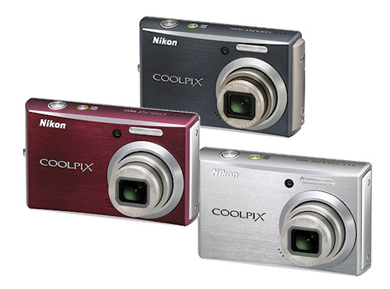 Nikon COOLPIX S610, S610c, S710 oraz S560