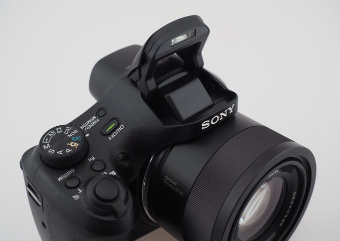 Sony HX350 - imponujcy zoom i wygoda fotografowania - Charakterystyka