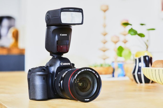 Canon Speedlite 470EX-AI