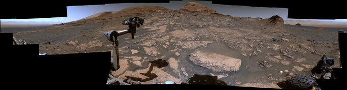 Panorama gry Aeolis Mons