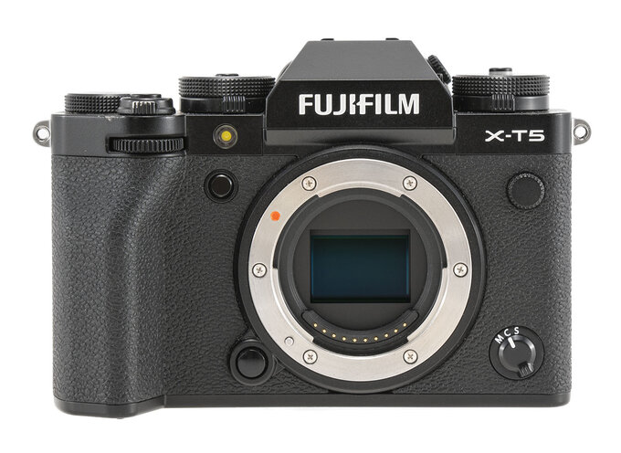 Fujifilm X-T5 - test trybu filmowego - Budowa i ergonomia