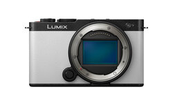 Panasonic Lumix S9 Smokey White