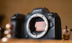 Canon EOS R6 Mark III i RF 45 mm f/1.2 STM w naszych rękach Canon EOS R6 Mark III i RF 45 mm f/1.2 STM w naszych rękach