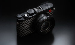 Leica D-Lux 8 x Didit Hediprasetyo Leica D-Lux 8 x Didit Hediprasetyo